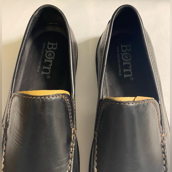 NWT Born Leather Sip-On Loafers - Picture 8 of 16